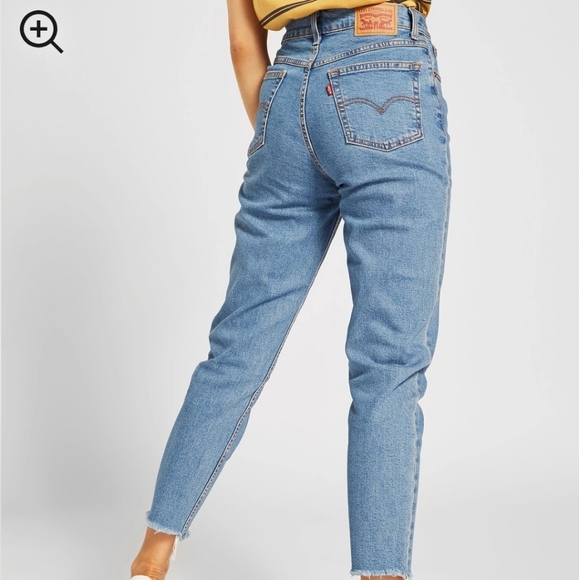 Levi's Mom Jeans High Rise Raw Hem - Picture 6 of 11